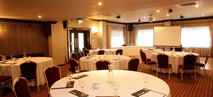 沃特富特酒店(Waterfoot Hotel)图片