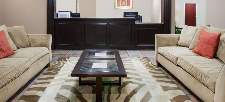 新伊比利亚戴斯套房酒店(Days Inn & Suites by Wyndham New Iberia)图片