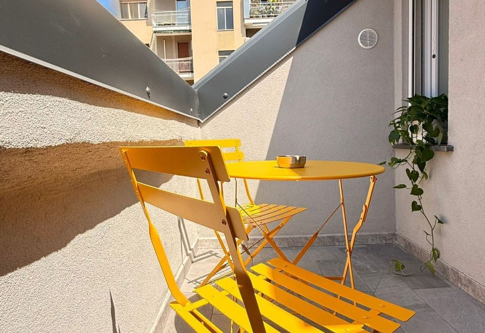 DoorMI - Premium Suites and Apartments Hotel Overview