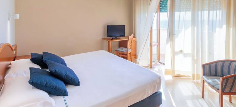 阿斯图拉宫酒店(Astura Palace Hotel)图片