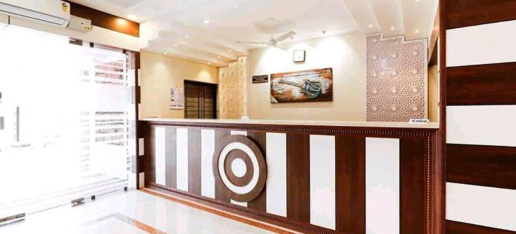 广场大道酒店(Hotel Plaza Avenue)图片