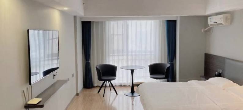 万廷民宿(裕华万达广场店)图片