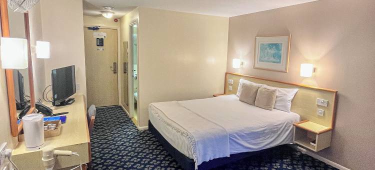 旅游广场酒店(Travel Plaza Hotel)图片