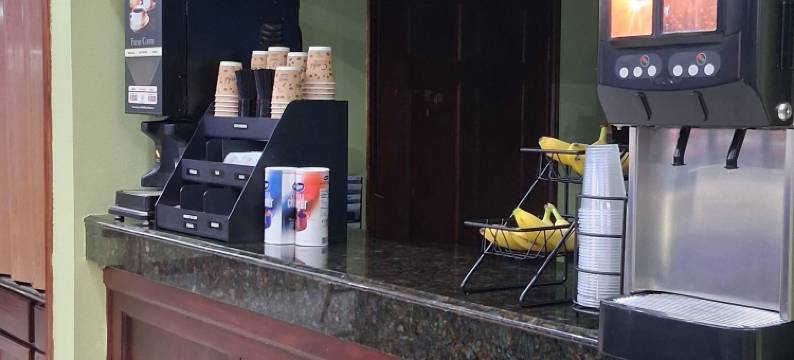 休斯顿阿尔文美洲最佳价值套房酒店(Americas Best Value Inn and Suites-Alvin-Houston)图片