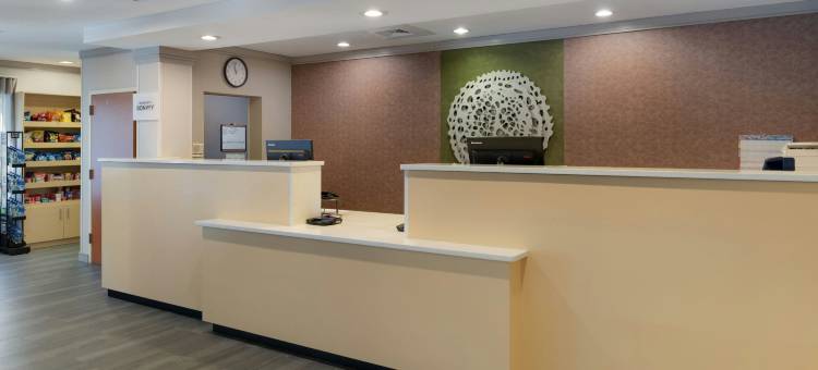 格林斯伯勒温多弗万枫酒店及套房(Fairfield Inn & Suites Greensboro Wendover)图片