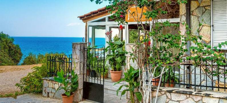 波托灯塔(Faro Del Porto)图片