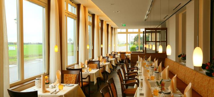 祖姆斯汀环形酒店(Hotel Zum Stein Wellness & Genuss Resort)图片