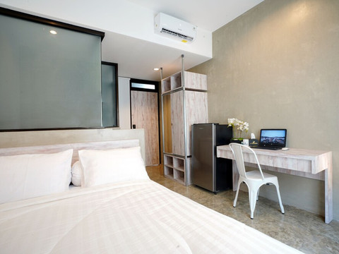 Dparagon Kebon Jeruk 酒店