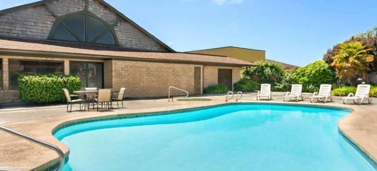 阿克塔温德姆华美达酒店(Ramada by Wyndham Arcata)图片