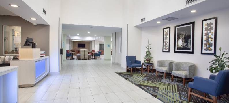 Holiday Inn Express 怀里卡-沙斯塔区(Holiday Inn Express YREKA-SHASTA AREA by IHG)图片