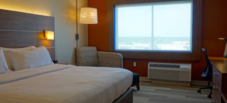 奥马哈智选假日套房酒店-米拉德区(Holiday Inn Express & Suites OMAHA - MILLARD AREA by IHG)图片