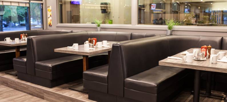 Holiday Inn & Suites 北温哥华(Holiday Inn & Suites NORTH VANCOUVER by IHG)图片