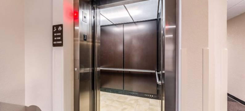 得克萨斯圣马科斯6 号开放式公寓酒店(Studio 6 San Marcos, TX)图片