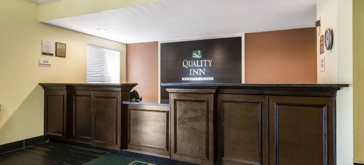 凤凰城哥伦布凯艺酒店(Quality Inn Phenix City Columbus)图片