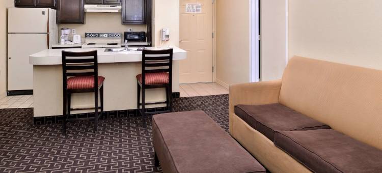 塔尔萨长住美洲最佳价值套房酒店(Americas Best Value Inn and Suites Tulsa)图片