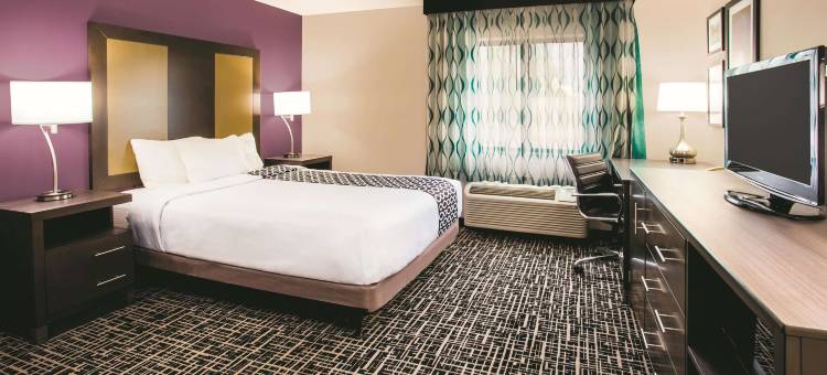 辛辛那东北梅森拉昆塔温德姆套房酒店(La Quinta Inn & Suites by Wyndham Cincinnati NE - Mason)图片