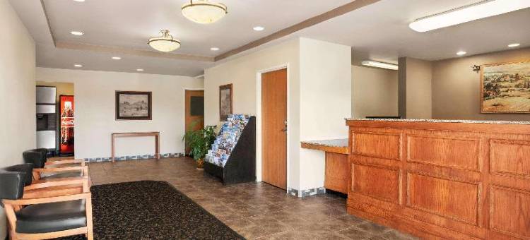 布法罗温德姆呗盟酒店(Baymont by Wyndham Buffalo)图片