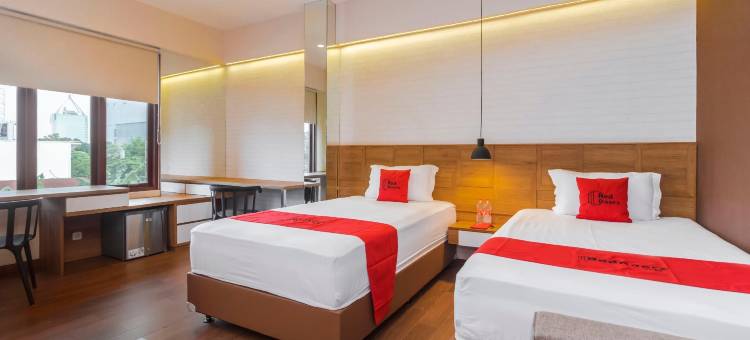 宾塔罗商务区红多兹Plus酒店(RedDoorz Plus @ CBD Bintaro)图片