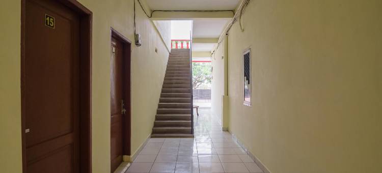 红多兹酒店-近棉兰国立理工学院(RedDoorz Near Politeknik Negeri Medan)图片