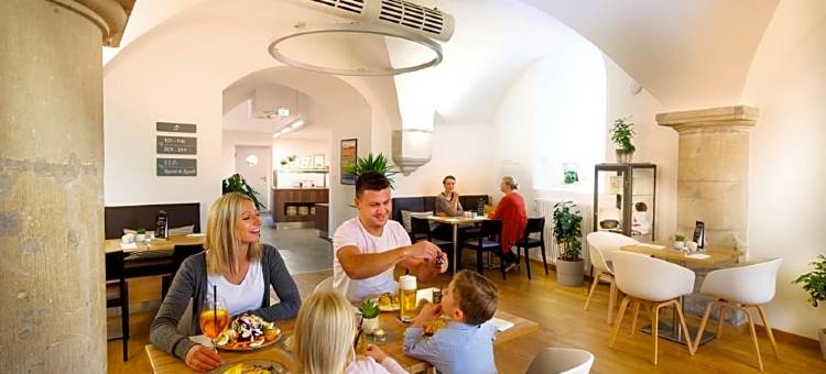 克罗纳赫 - 罗森伯格要塞胡法酒店(Jufa Hotel Kronach – Festung Rosenberg)图片