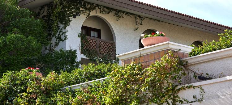 亚利桑那水疗度假大酒店(Arizona Grand Resort)图片