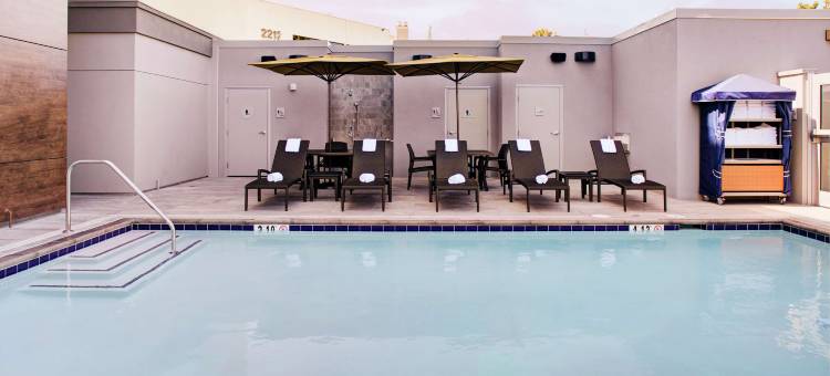 希尔顿欢朋酒店及套房-欧文橙县机场(Hampton Inn & Suites Irvine/Orange County Airport)图片