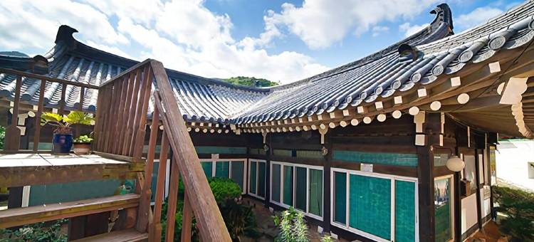 巨济千年微笑旅馆(Geoje Thousand Year Smile Pension)图片