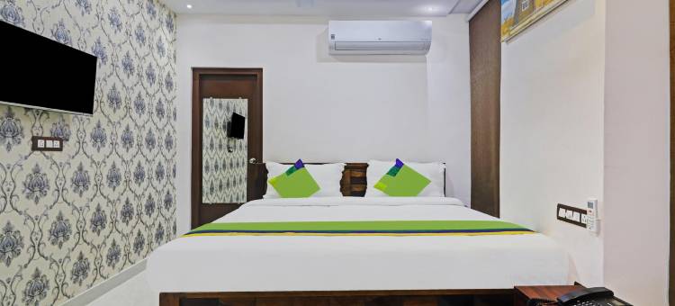 Itsy Hotels J A Royal Suites Manikonda图片