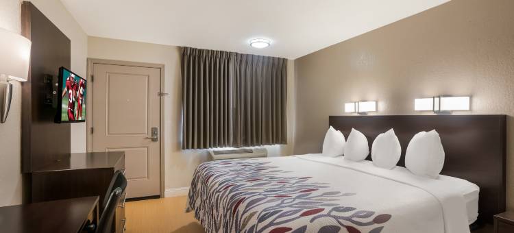 斯托克顿红顶酒店(Red Roof Inn Stockton)图片