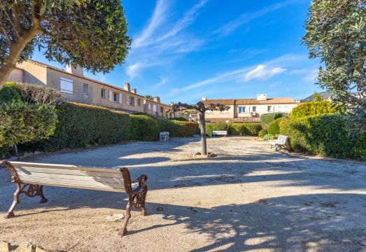 Le Puit Michel Hotel Overview