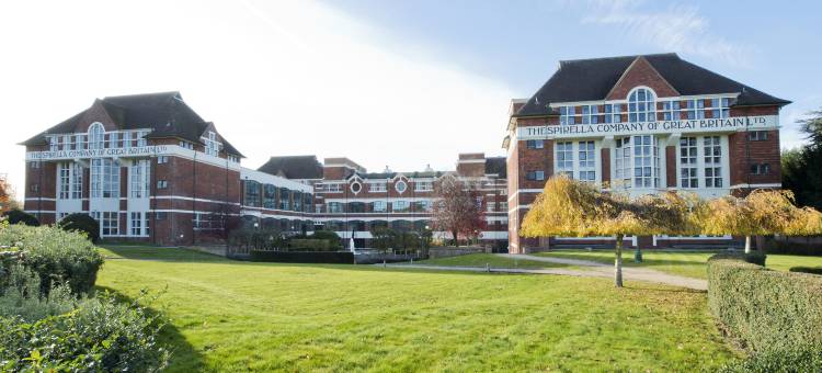 莱奇沃思花园城普瑞米尔酒店(Premier Inn Letchworth Garden City)图片