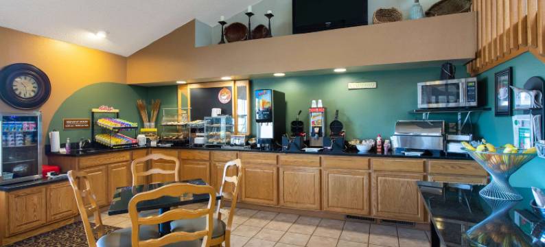 美林美吟温德姆酒店(AmericInn by Wyndham Merrill)图片