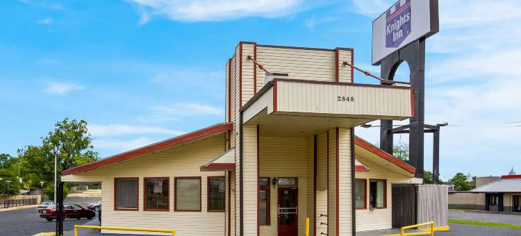 费耶特维尔骑士酒店(Knights Inn Fayetteville - Fort Bragg)图片