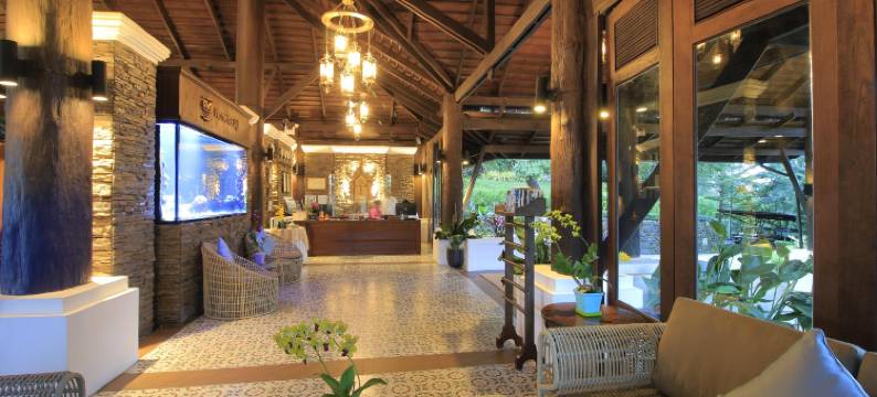 维多利亚悬崖酒店度假村(Victoria Cliff Hotel & Resort)图片