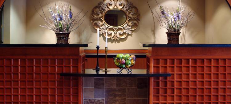 云杉登陆长住套房酒店伦顿(Larkspur Landing Extended Stay Suites Renton)图片