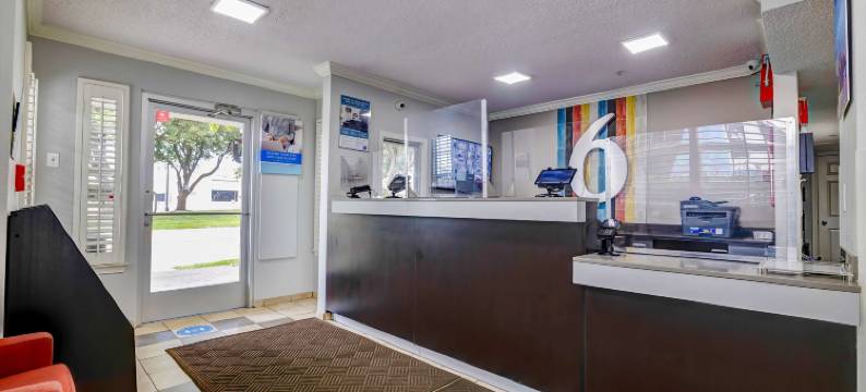 德克萨斯阿林顿- 南 - 达拉斯 6 号开放式客房酒店(Studio 6 Arlington, TX - South - Dallas)图片