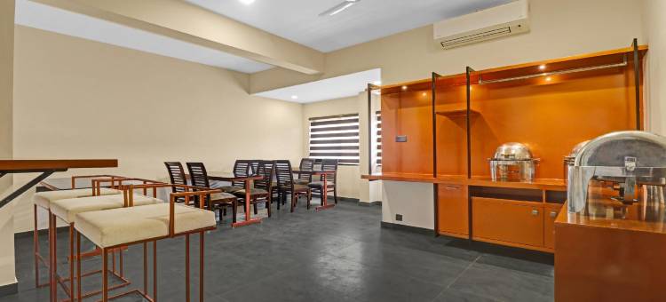 Treebo格兰德维斯塔拉机场套房酒店，距科钦国际机场500米(Treebo Grand Vistara Airport Suites, 500M from Cochin International Airport)图片