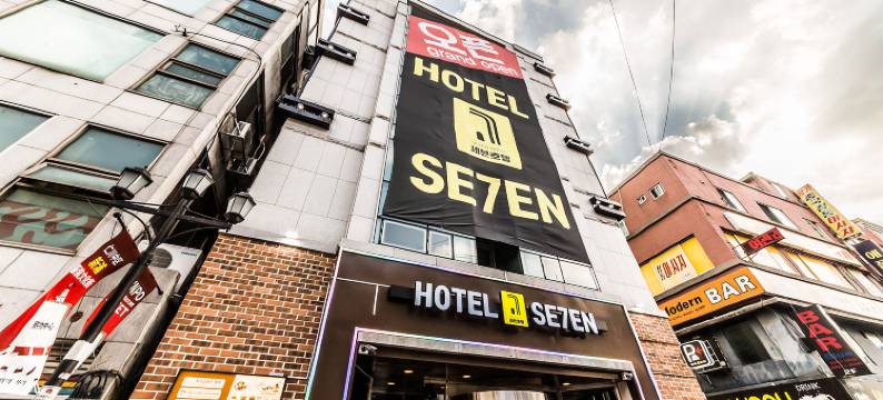 HOTEL SEVEN图片