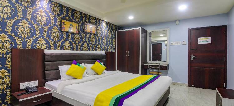 Itsy by Treebo - Golden Fiesta图片