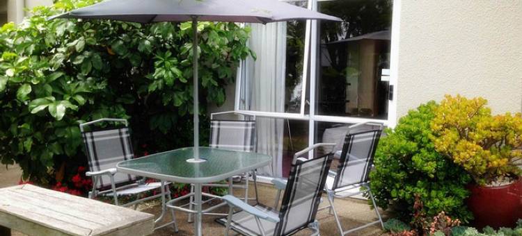 尔舒柯莱特武器汽车小屋(ASURE Camelot Arms Motor Lodge)图片