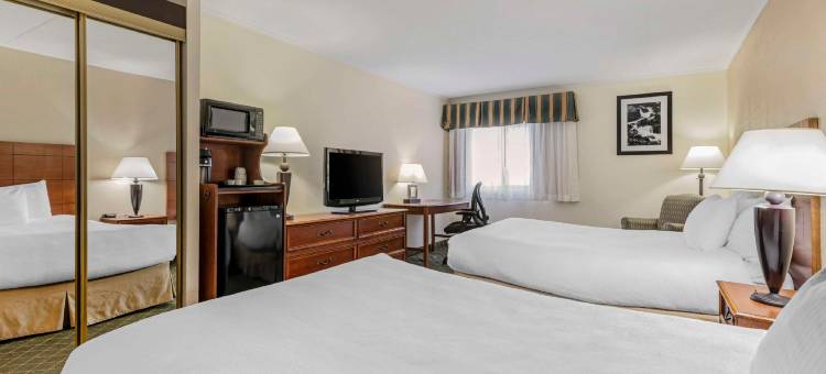 奥古斯塔公民中心贝斯特韦斯特优质酒店(Best Western Plus Augusta Civic Center Inn)图片