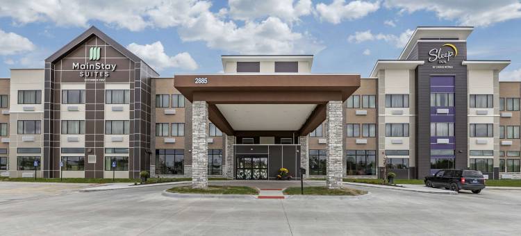 休眠旅馆及套房，密尔沃基/富兰克林(Sleep Inn & Suites Milwaukee/Franklin)图片