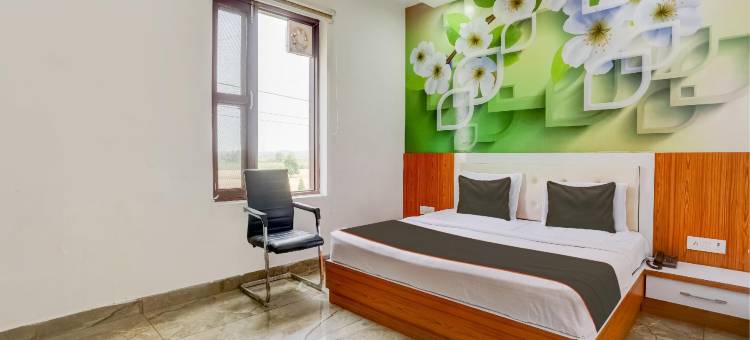 Collection O Mukur Hotel and Restaurant图片