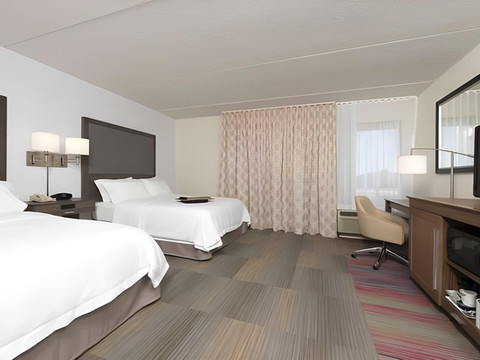 希尔顿欢朋酒店-南大大急流城