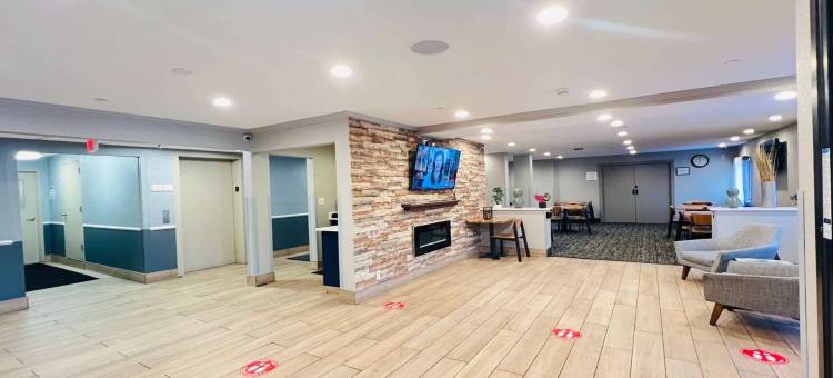 格伦代尔/密尔沃基美吟温德姆酒店(AmericInn by Wyndham Glendale/Milwaukee)图片