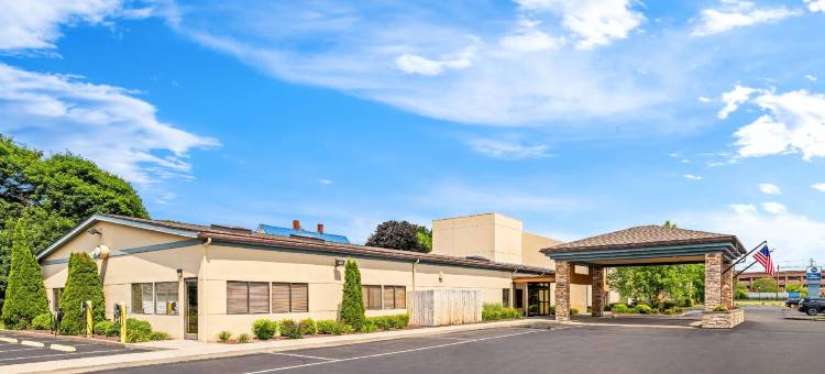 枫城贝斯特韦斯特酒店(Best Western Maple City Inn)图片