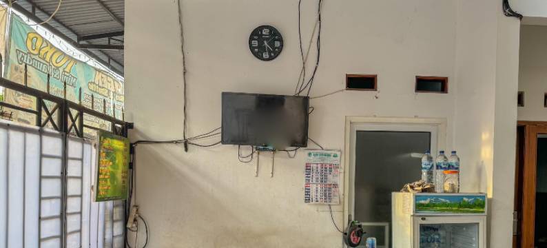 Hotel Grand New Si Jago Mitra RedDoorz图片