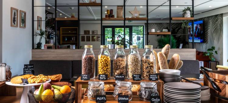 梅斯南 茹伊奥克斯拱门康铂酒店(Campanile Metz Sud - Jouy Aux Arches)图片