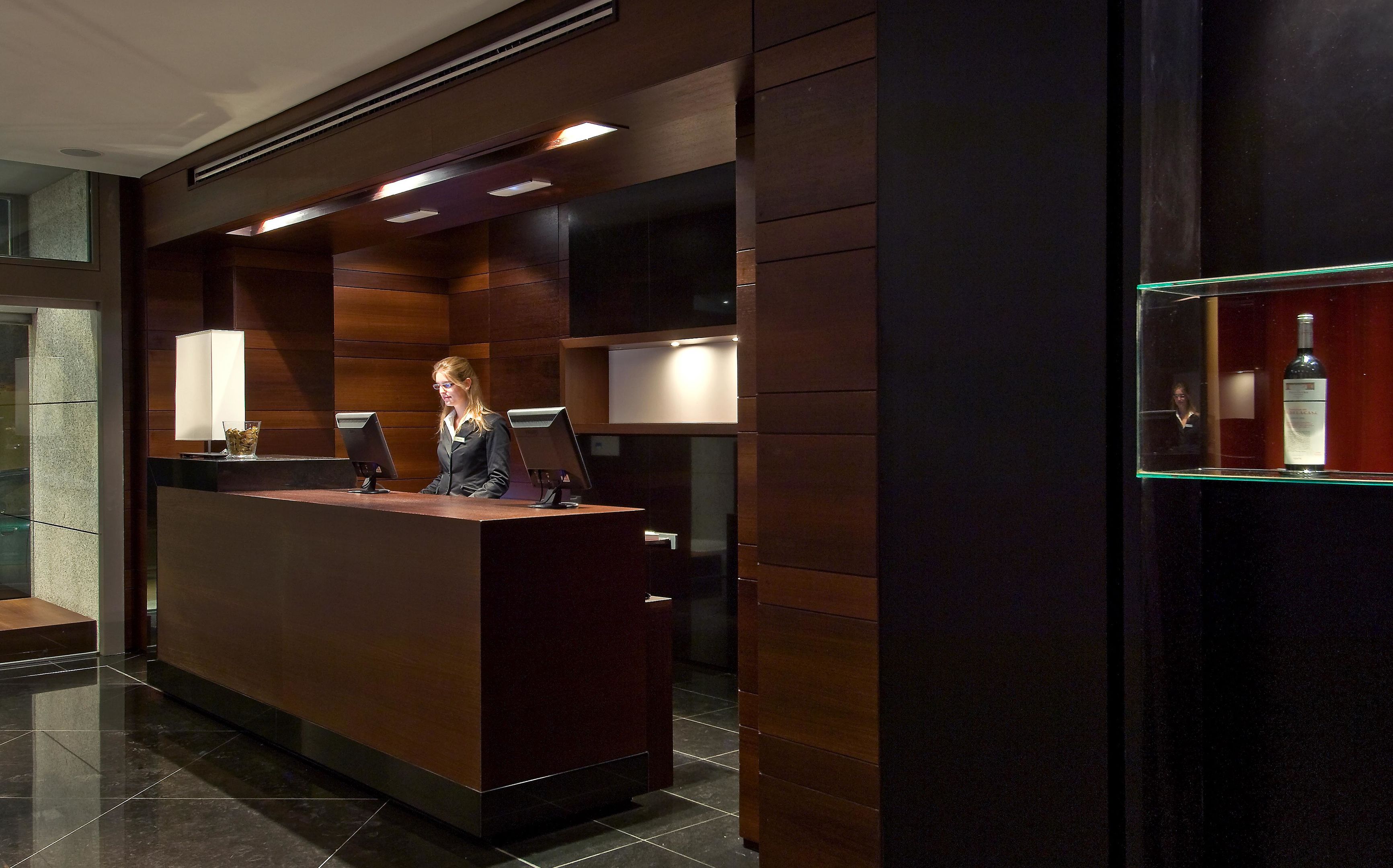 Vincci Frontaura Over view