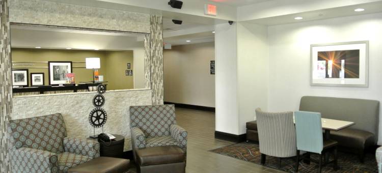 希尔顿欢朋酒店-卡里索斯普林斯(Hampton Inn Carrizo Springs)图片